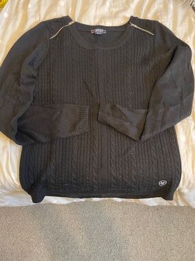 Ariat Woman’s Black Cable Knit Crewneck Sweater with Zip Shoulder Detail